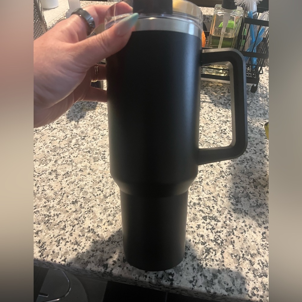 Amazon black stainless steel tumbler